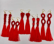 Load image into Gallery viewer, TASSEL earrings