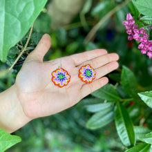 Load image into Gallery viewer, Beaded Summer Flower Earrings
