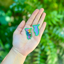 Load image into Gallery viewer, Medium Embroidered Bird earrings