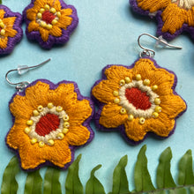 Load image into Gallery viewer, Purple + Gold Flower Earrings