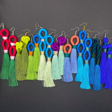 Load image into Gallery viewer, TASSEL earrings