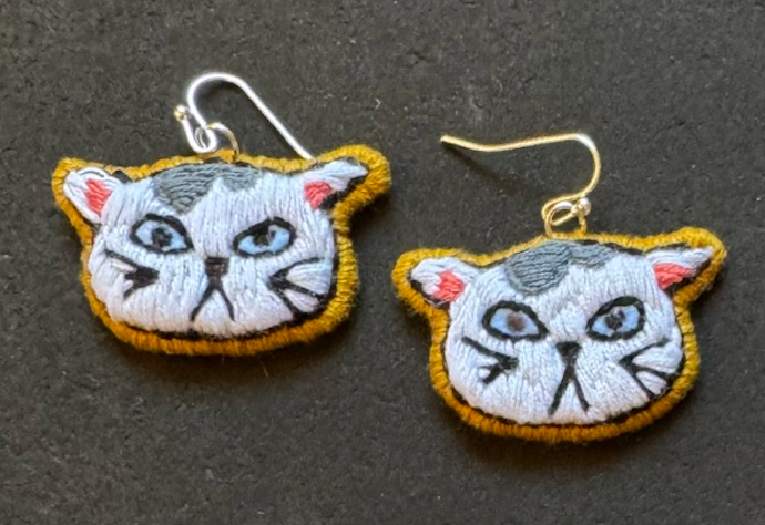 Cat earrings