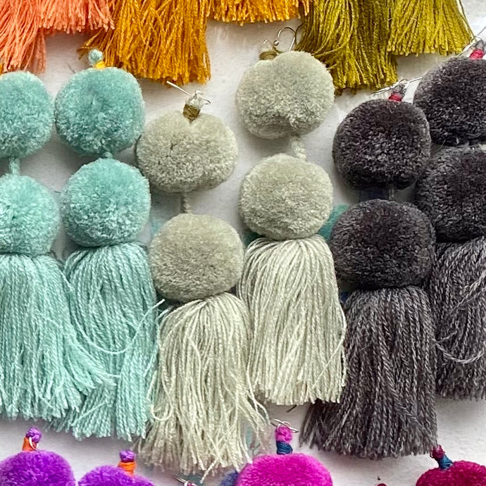 POMPOM earrings - solid color